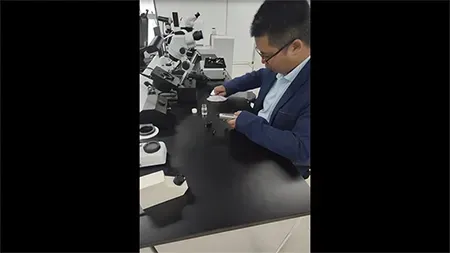 جهاز اختبار وفحص ألماس المويسانيتي ثنائي الاستخدام